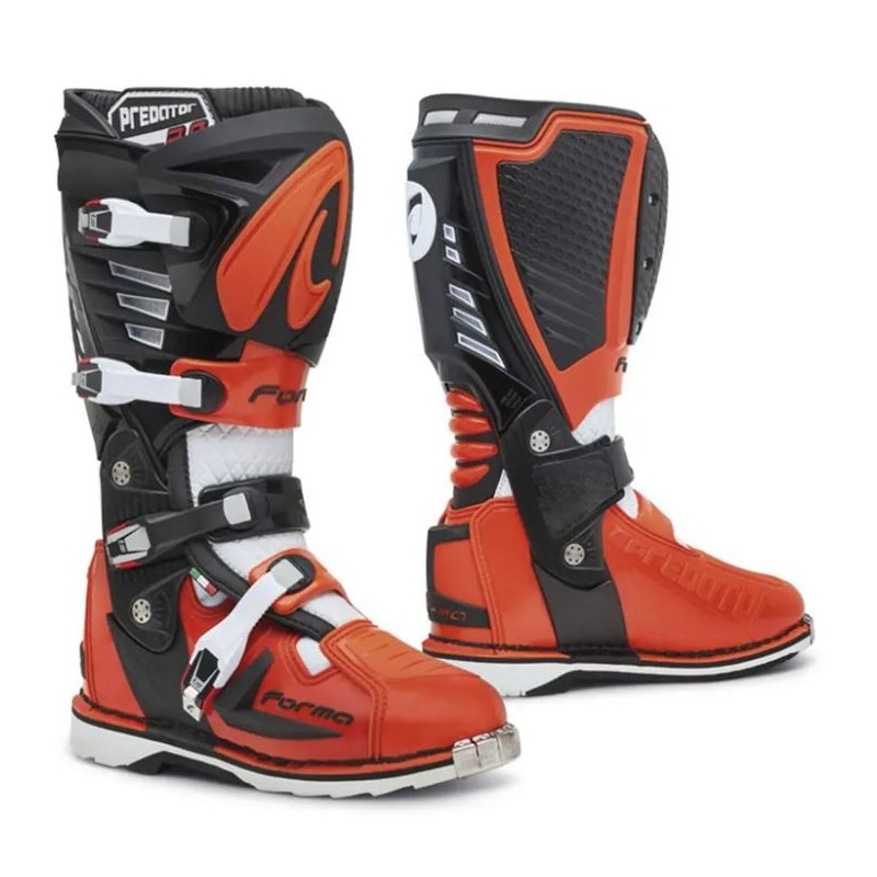 BOTTES FORMA PREDATOR 2.0 NOIR ORANGE BLANC